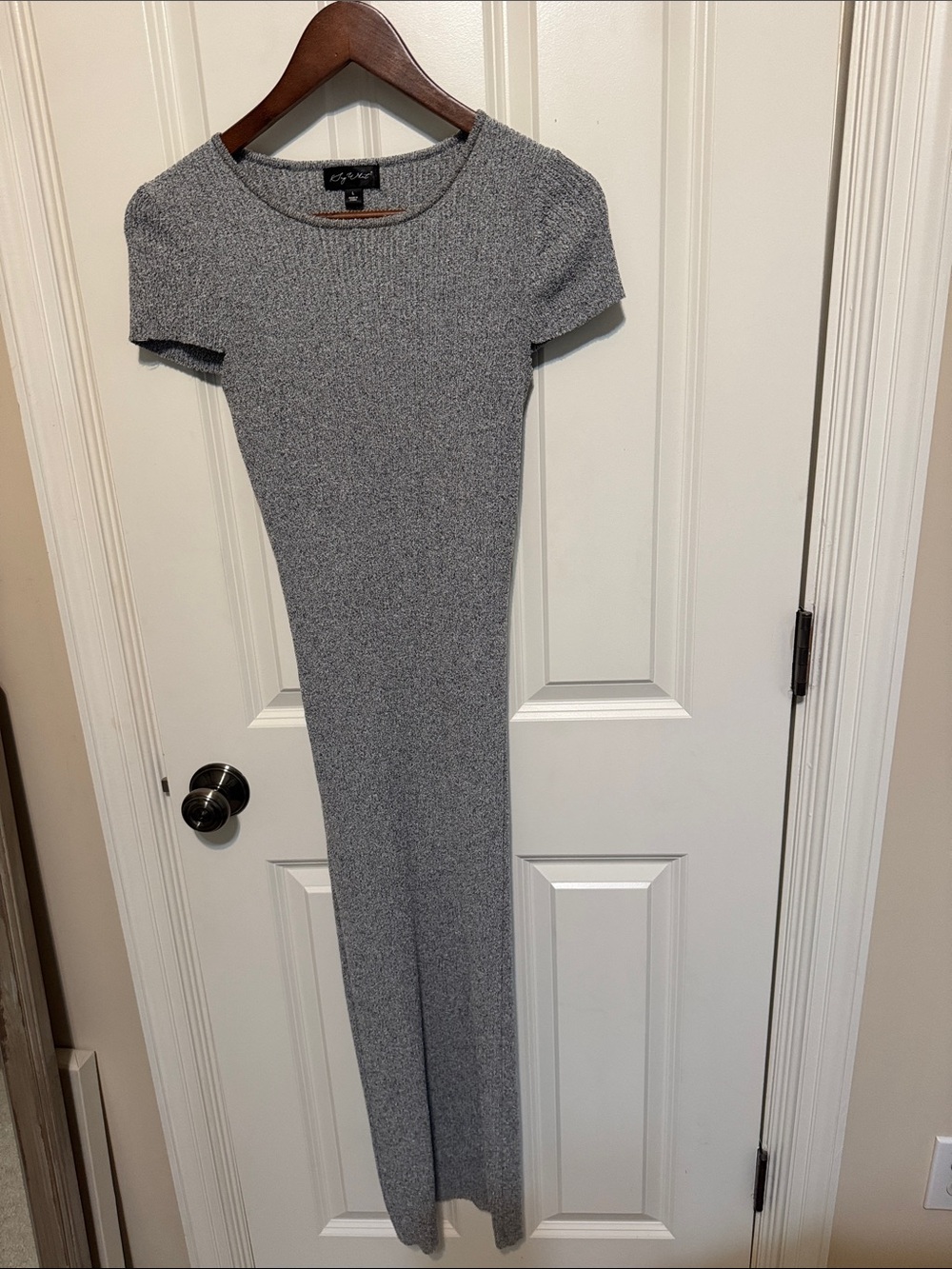 Say What? Heather Gray Ribbed Short-Sleeve Maxi Dress